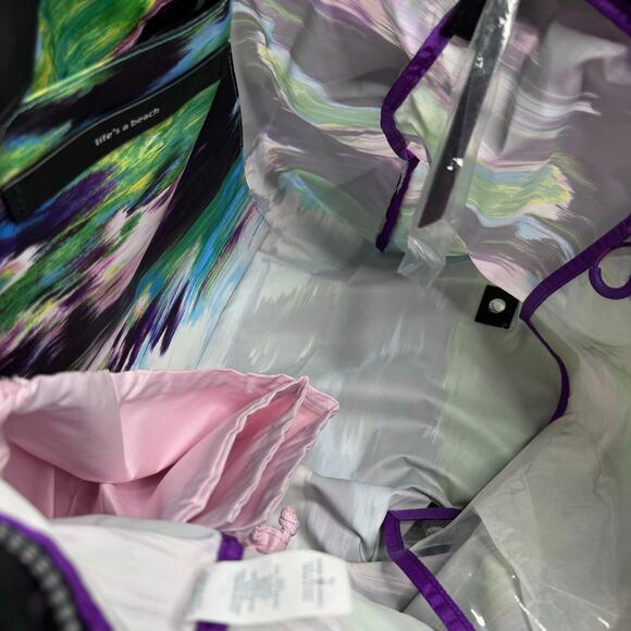 Lululemon NWT Multi-colored Summer Lovin' Tote - Picture 10 of 12